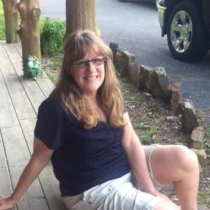 Meet your Posher, Gail